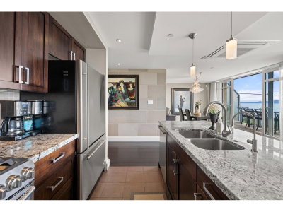 15097 MARINE Drive | White Rock British Columbia | Slide Image Twelve
