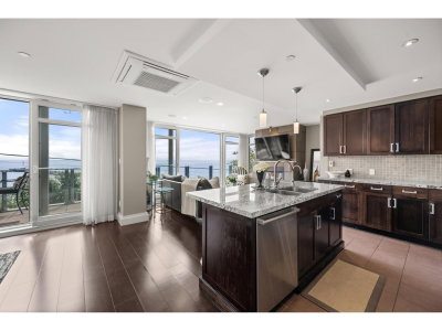 15097 MARINE Drive | White Rock British Columbia | Slide Image Thirteen