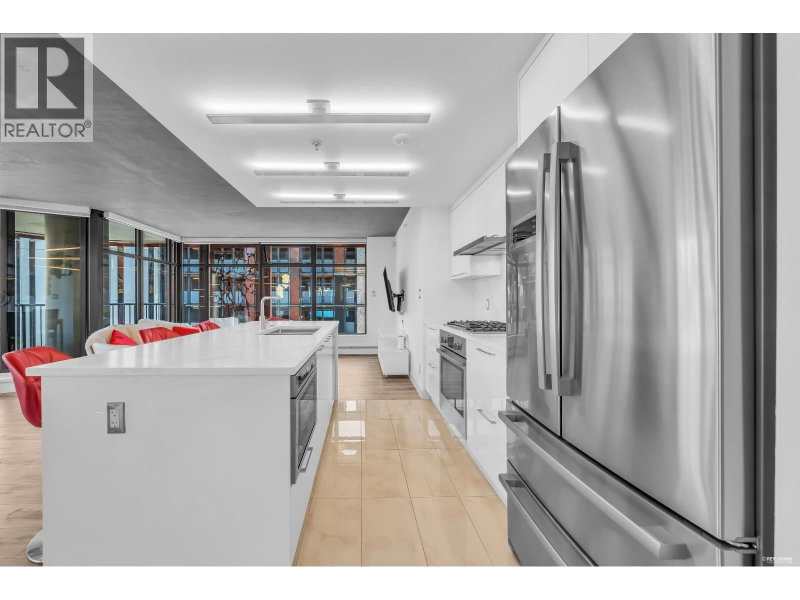 128 CORDOVA Street Vancouver British Columbia, V6B 0E6 - 2 Bedrooms Condo For Sale