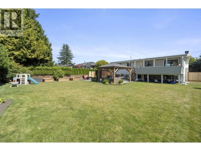 5301 10A Avenue | Delta British Columbia | Slide Image Thirty-two