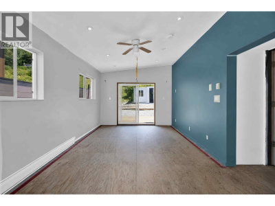819 BRITANNIA Way | Squamish British Columbia | Slide Image Eight