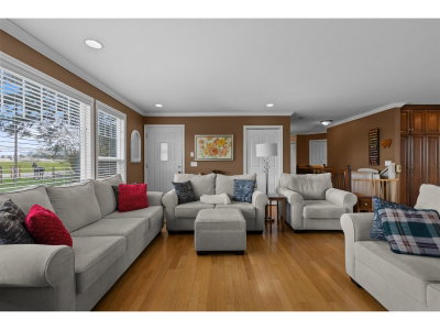 33120 HUNTINGDON Road | Abbotsford British Columbia | Slide Image Twenty-six