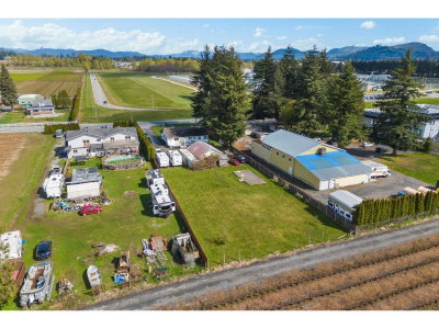33120 HUNTINGDON Road | Abbotsford British Columbia | Slide Image Seven