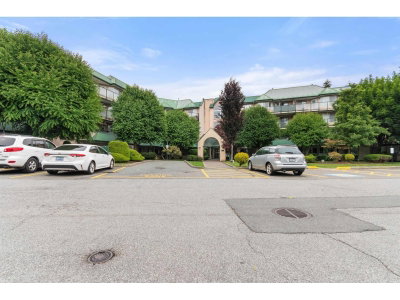 2964 TRETHEWEY Street | Abbotsford British Columbia | Slide Image Three