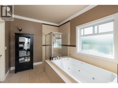 588 NORTH FLETCHER Road | Gibsons British Columbia | Slide Image Sixteen
