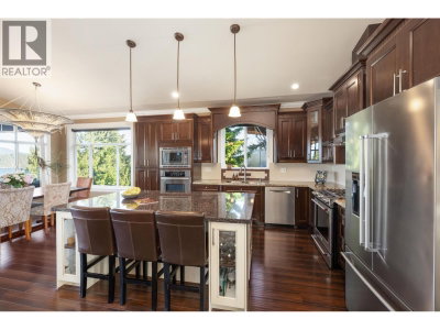 588 NORTH FLETCHER Road | Gibsons British Columbia | Slide Image Eight