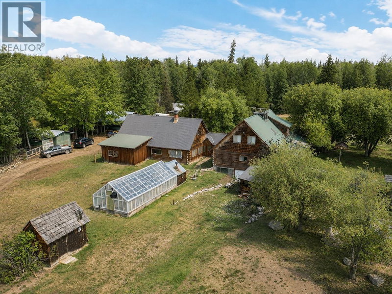 16239 LILY LAKE Road Fraser Lake British Columbia, V0J 1S0 - 3 Bedrooms Waterfront Home For sale