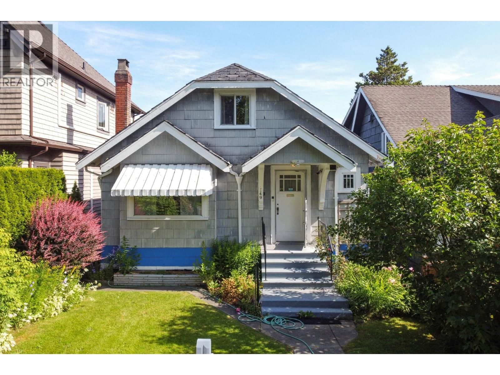 3149 KING EDWARD Avenue, Vancouver, British Columbia V6L 1V4