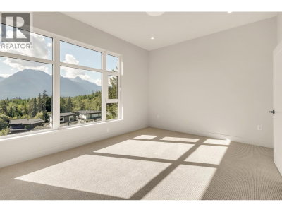 3407 MAMQUAM Road | Squamish British Columbia | Slide Image Four
