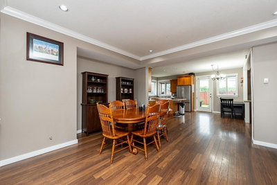 27144 25A Avenue | Langley British Columbia | Slide Image Four