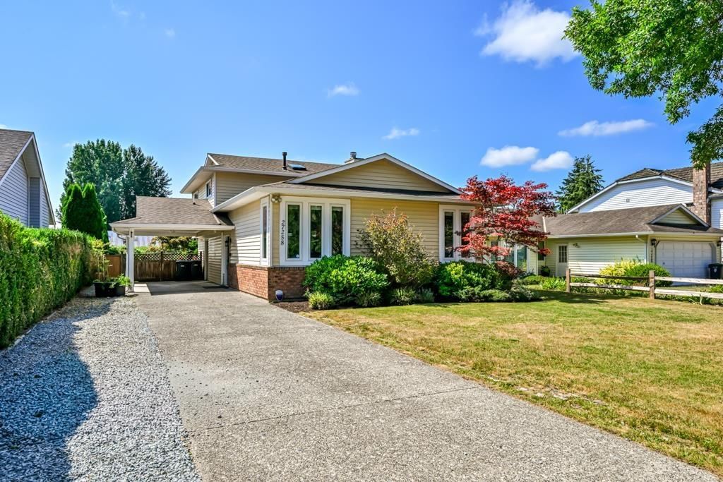 27258 26B Avenue, Langley, British Columbia V4W 3K2