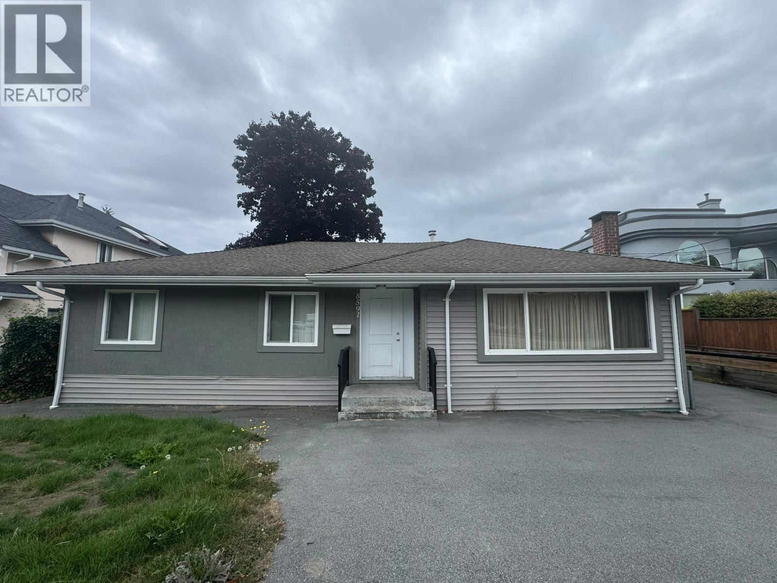 8591 WILLIAMS Road, Richmond, British Columbia V7G 1G4