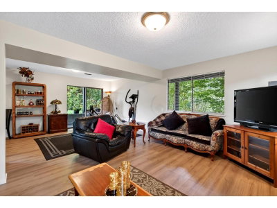 24299 55 Avenue | Langley British Columbia | Slide Image Thirty-seven