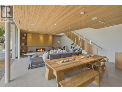 38574 HIGH CREEK Drive | Squamish British Columbia | Slide Image Ten