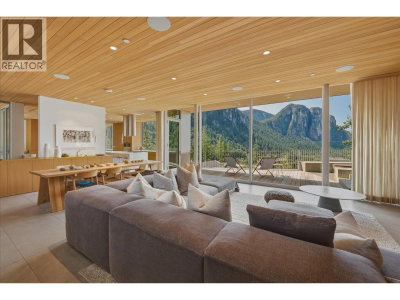 38574 HIGH CREEK Drive | Squamish British Columbia | Slide Image Two