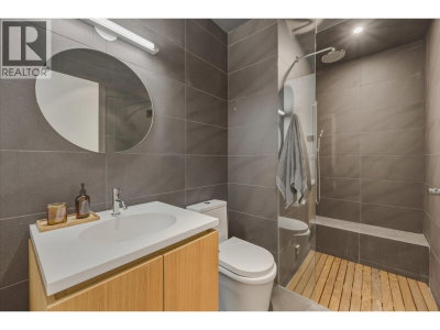 38574 HIGH CREEK Drive | Squamish British Columbia | Slide Image Thirty-eight