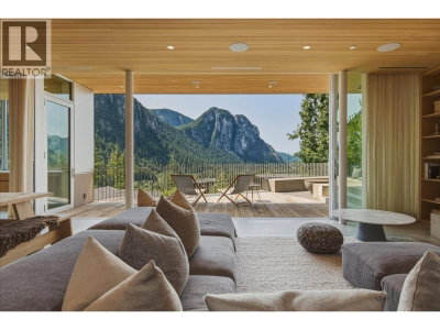 38574 HIGH CREEK Drive | Squamish British Columbia | Slide Image Seven