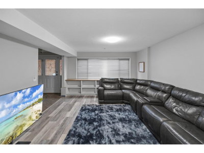 46538 ROLINDE Crescent | Chilliwack British Columbia | Slide Image Twenty-one