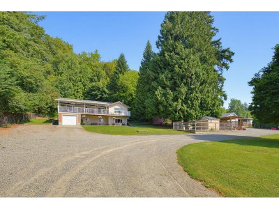 42045 HUSBAND Road | Mission British Columbia | Slide Image Three