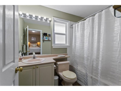21549 50A Avenue | Langley British Columbia | Slide Image Seventeen