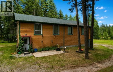 112 COREY Road | Quesnel British Columbia | Slide Image Two