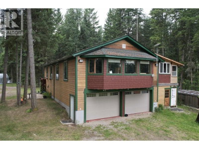 112 COREY Road | Quesnel British Columbia | Slide Image Four