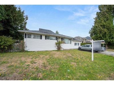 12411 78 Avenue | Surrey British Columbia | Slide Image Four