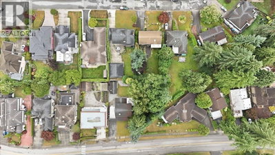 1388 CAMBRIDGE Drive | Coquitlam British Columbia | Slide Image Ten