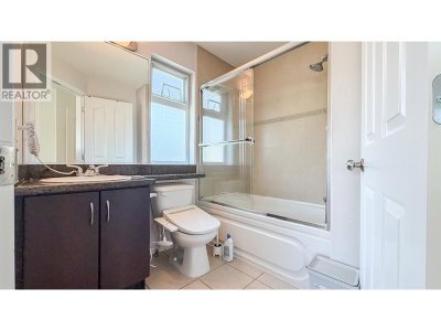 9420 FERNDALE Road | Richmond British Columbia | Slide Image Twelve