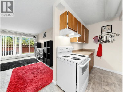 7220 LINDSAY Road | Richmond British Columbia | Slide Image Eight