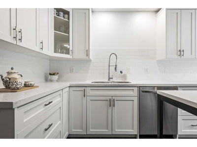 2803 MARBLE HILL Drive | Abbotsford British Columbia | Slide Image Nine