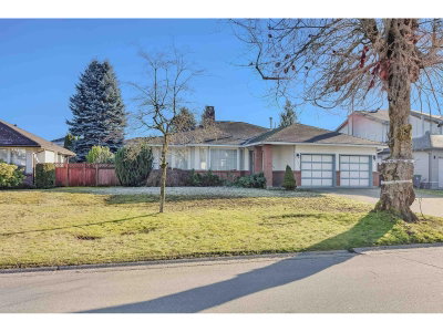 15436 94 Avenue | Surrey British Columbia | Slide Image Three