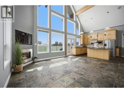 700 SOUTH DYKE Road | New Westminster British Columbia | Slide Image Six