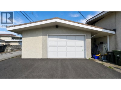 750 BETA Avenue | Burnaby British Columbia | Slide Image Four