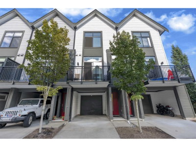 17568 57A Avenue | Surrey British Columbia | Slide Image Two