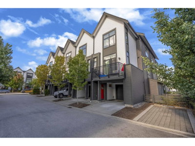 17568 57A Avenue | Surrey British Columbia | Slide Image Three
