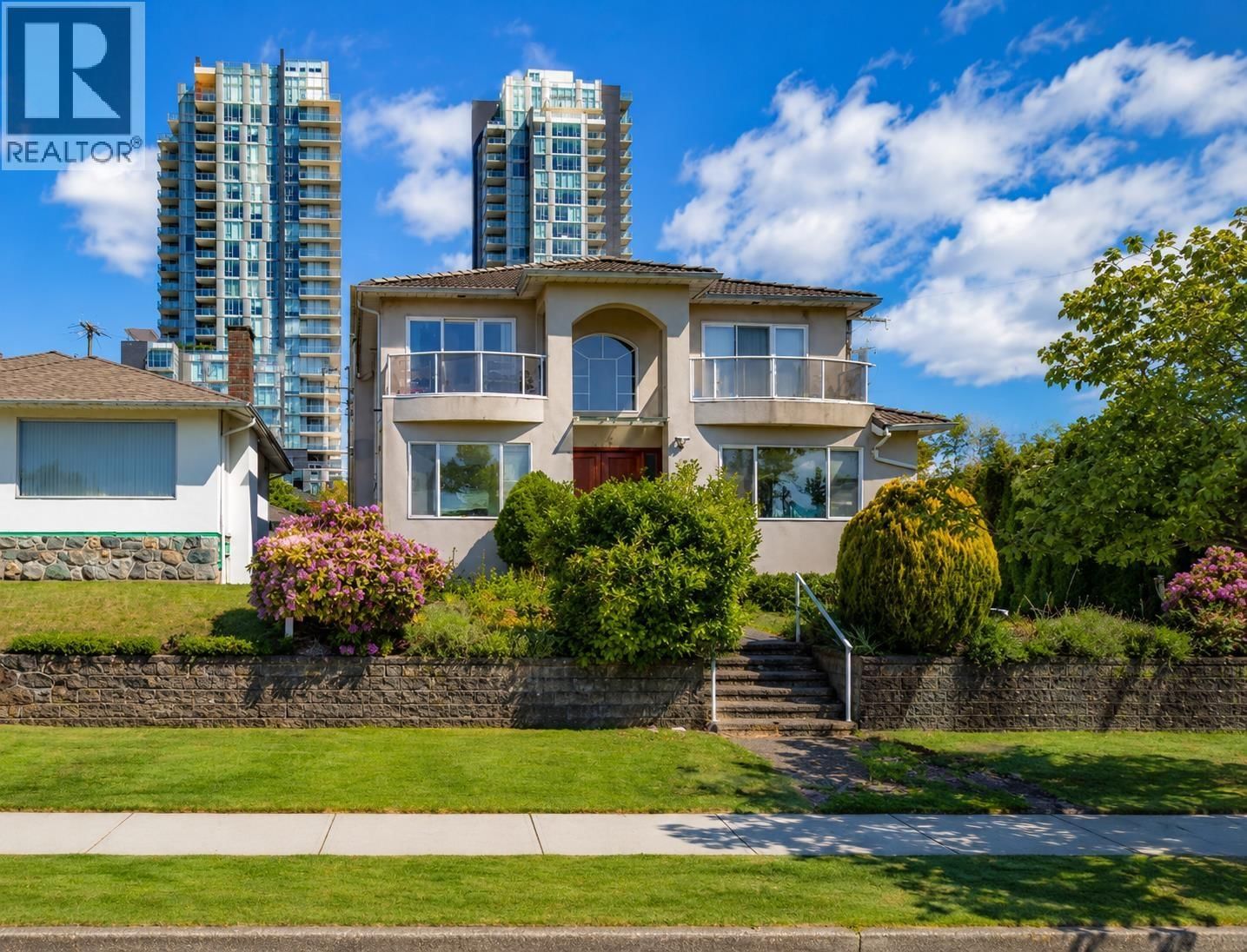 515 60TH Avenue, Vancouver, British Columbia V6P 1Z8