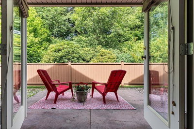 6887 SHEFFIELD Way | Chilliwack British Columbia | Slide Image Twelve
