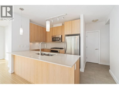 2955 ATLANTIC Avenue | Coquitlam British Columbia | Slide Image Two