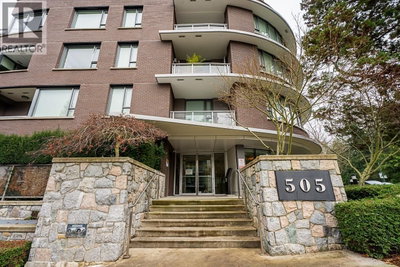 505 30TH Avenue | Vancouver British Columbia | Slide Image Six