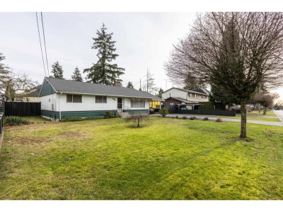 8736 154 Street | Surrey British Columbia | Slide Image Thirty-two