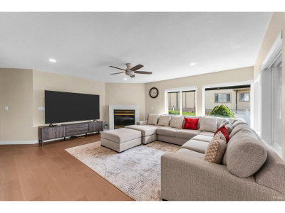 14260 82A Avenue | Surrey British Columbia | Slide Image Fifteen