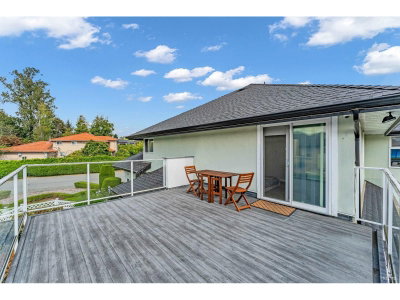 14260 82A Avenue | Surrey British Columbia | Slide Image Twenty