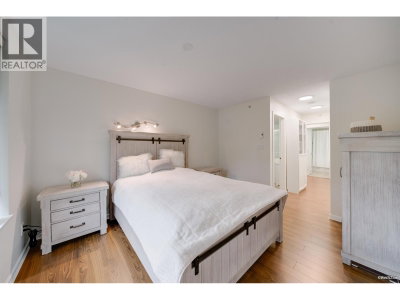 295 GUILDFORD Way | Port Moody British Columbia | Slide Image Fifteen