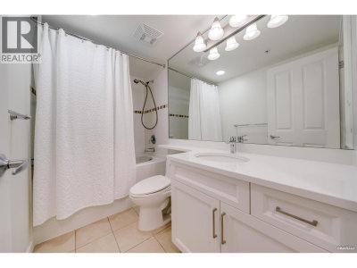 295 GUILDFORD Way | Port Moody British Columbia | Slide Image Eighteen