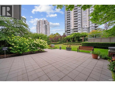 295 GUILDFORD Way | Port Moody British Columbia | Slide Image Twenty-six