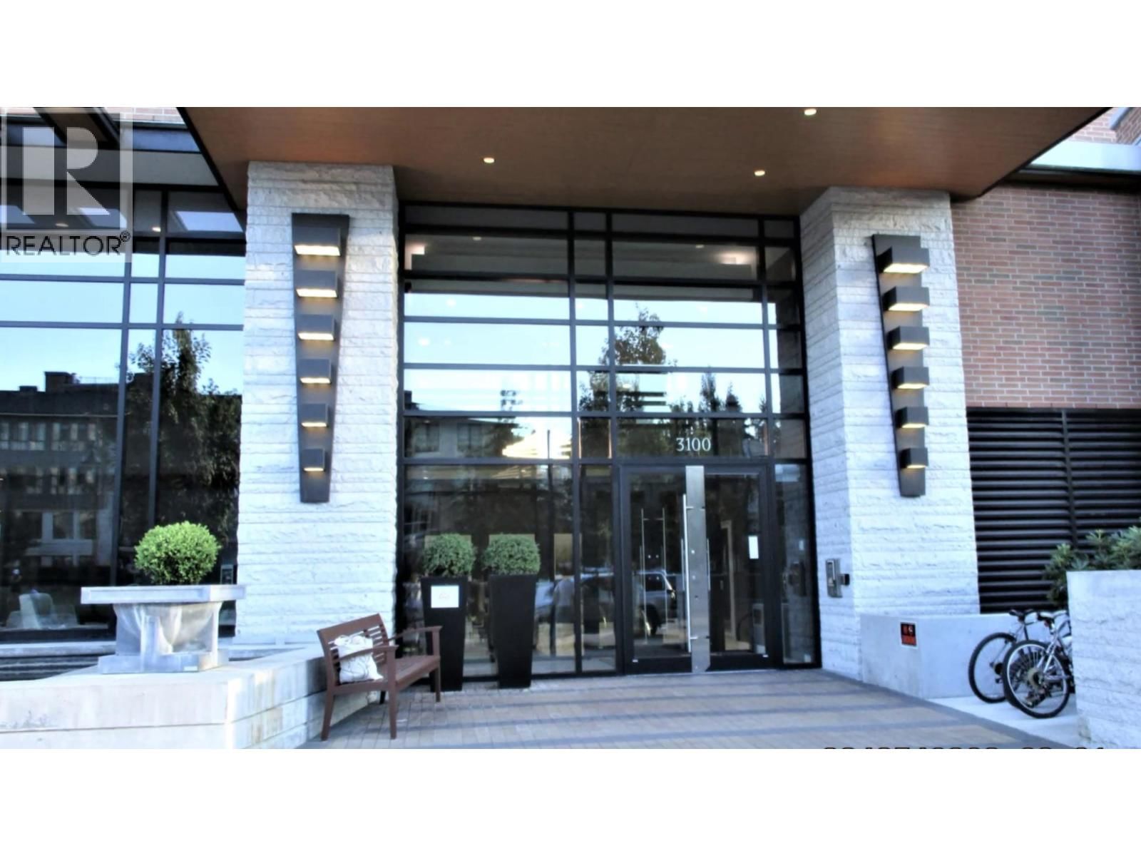 3100 WINDSOR Gate, Coquitlam, British Columbia V3B 0P3