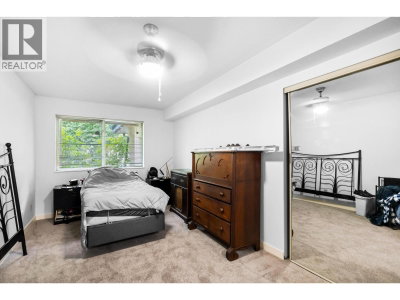 918 RODERICK Avenue | Coquitlam British Columbia | Slide Image Seventeen