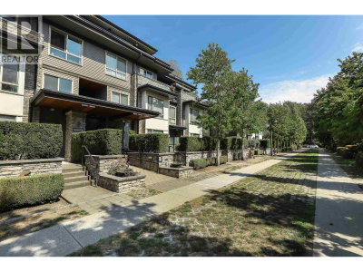 7478 BYRNEPARK Walk | Burnaby British Columbia | Slide Image Four