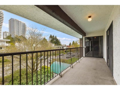 1521 BLACKWOOD Street | White Rock British Columbia | Slide Image One